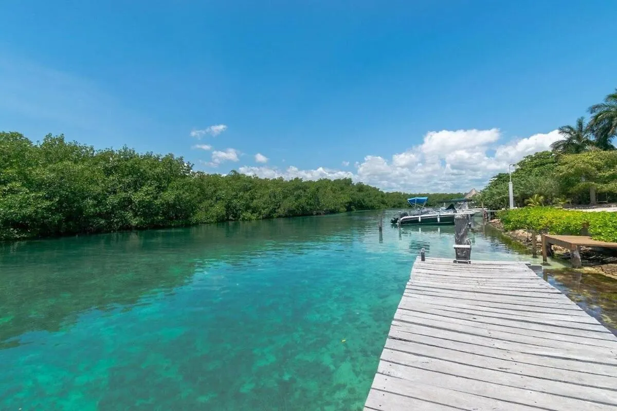 Holiday home Zona Hotelera 3 Bedroom Lagoon Playa Linda Cancun