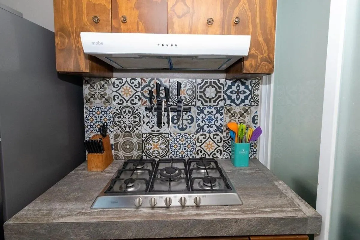 Zona Hotelera 3 Bedroom Lagoon Playa Linda Cancun Holiday home