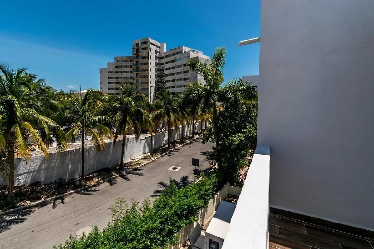קנקון Zona Hotelera 3 Bedroom Lagoon Playa Linda 0*,  מקסיקו