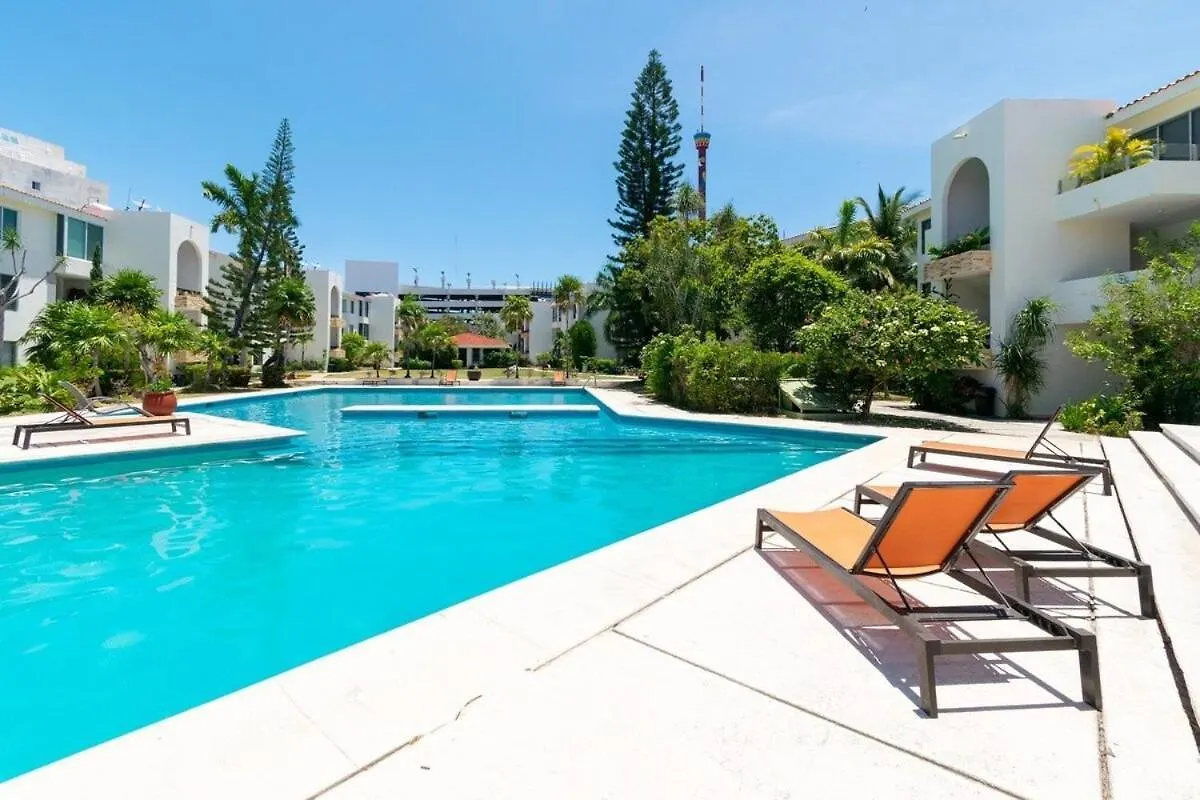קנקון Zona Hotelera 3 Bedroom Lagoon Playa Linda 0*,  מקסיקו